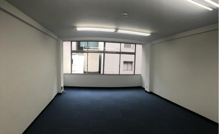 中央区銀座大楼3层