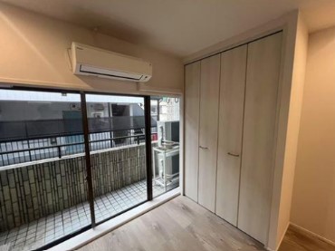 新宿区大久保マンション2階