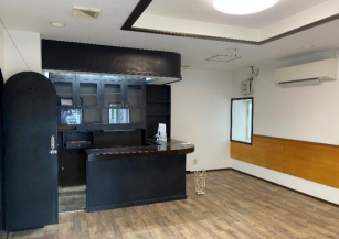 足立区梅田店舗1階