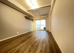 港区赤坂マンション 2階