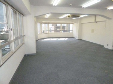 千代田区九段北ビル5階