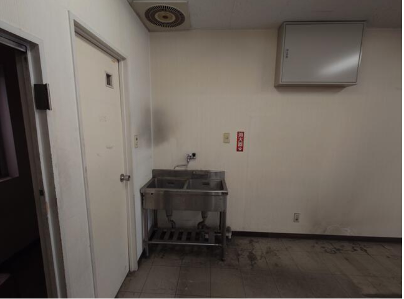 大田区京滨岛大厦1・2层