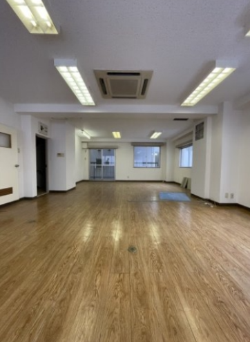 新宿区新宿ビル2階