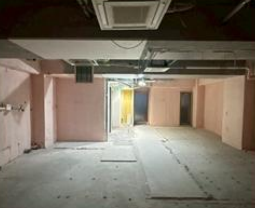 港区東麻布ビル3階