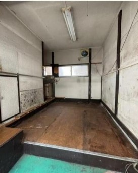 中央区築地ビル一棟