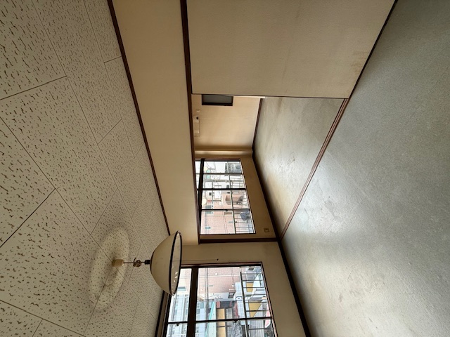 蕨市中央ビル2階・3階・屋上