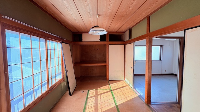 蕨市中央大厦2层・3层・屋顶