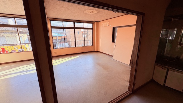 蕨市中央大厦2层・3层・屋顶