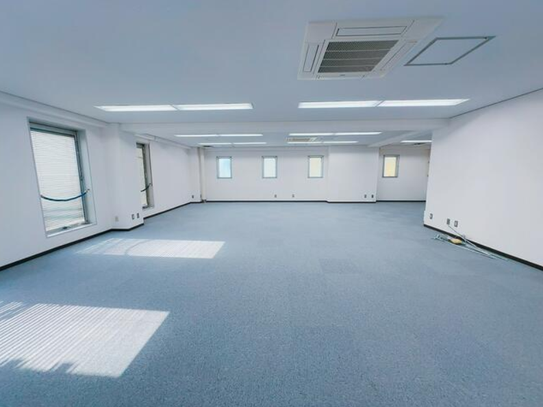 渋谷区代々木大楼2层