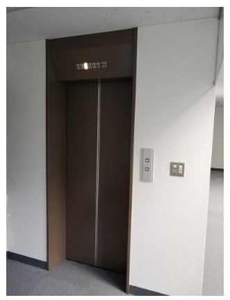 港区六本木大楼2层