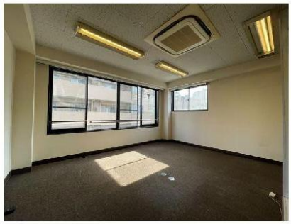 荒川区東日暮里ビル3階