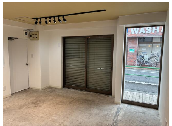 東京都練馬区店舗1階