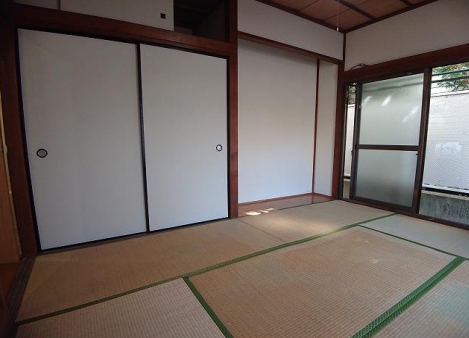 文京区水道アパート1階