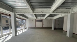 渋谷区本町ビル 3階