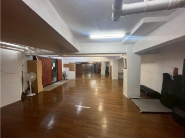 板橋区向原ビル地下1階